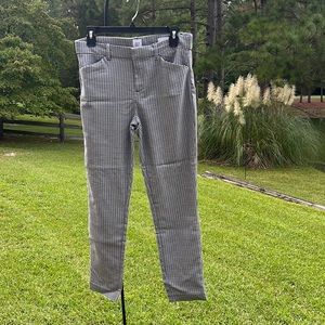 Gap Signature Skinny Ankle pants